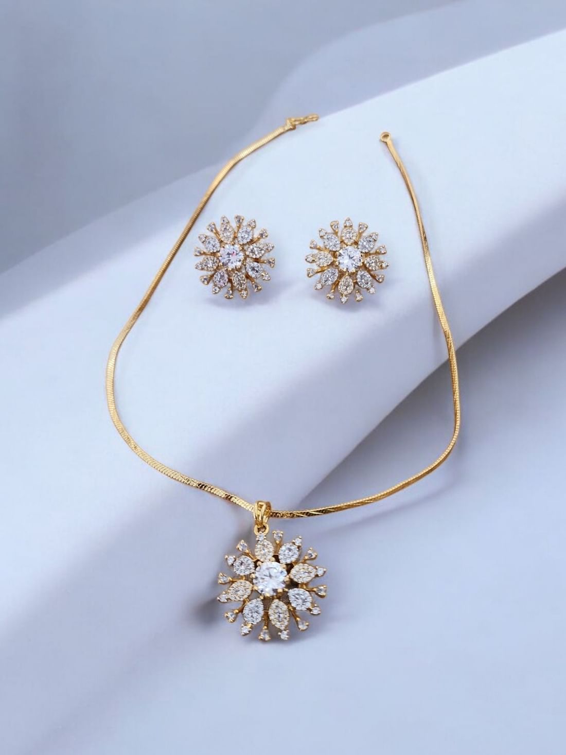 American Diamond Pendant Set