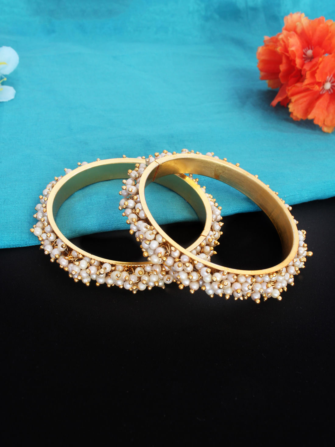 White Peal Gold Color Bangles