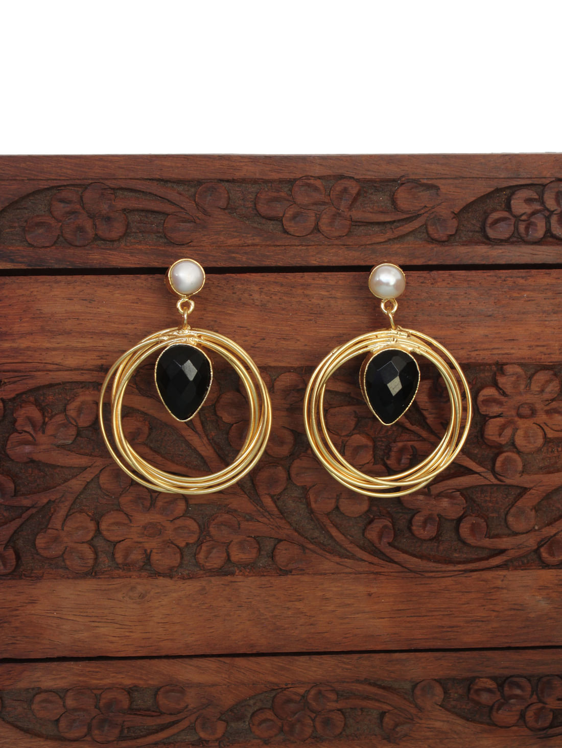 Black Color Monalisa Earring
