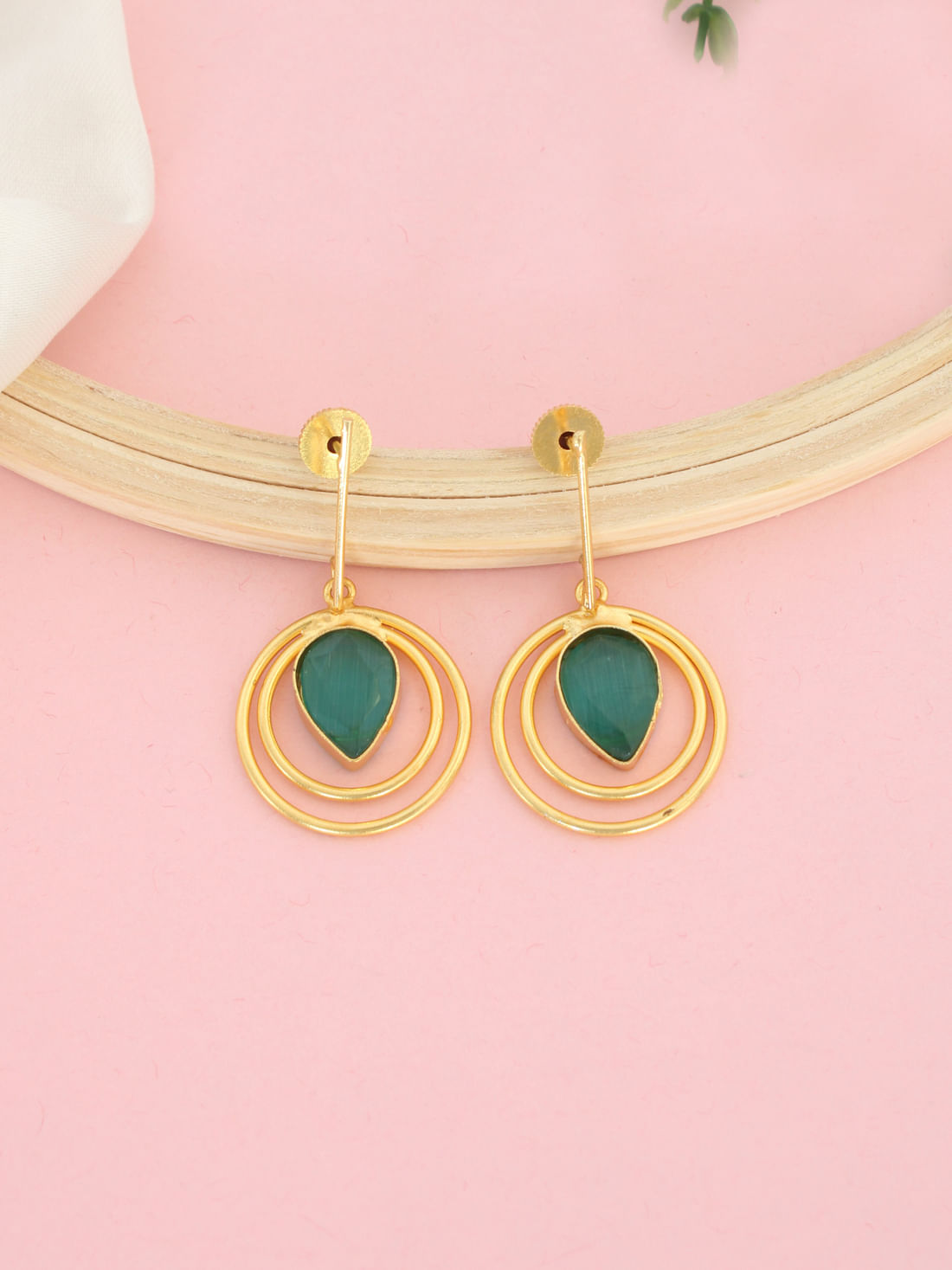 Green Color Stone Glossy Round Earrings