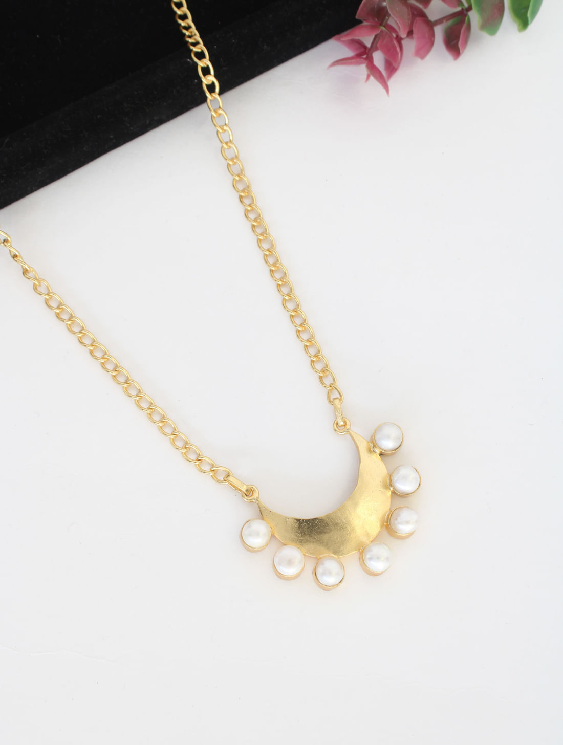 Golden Color Necklace Set