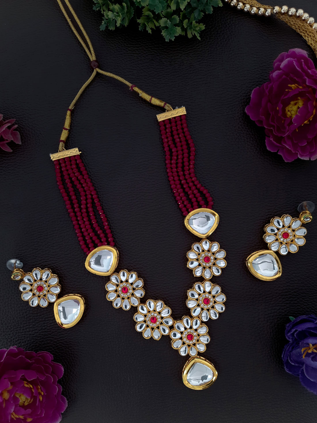 Red Color Kundan Necklace Set