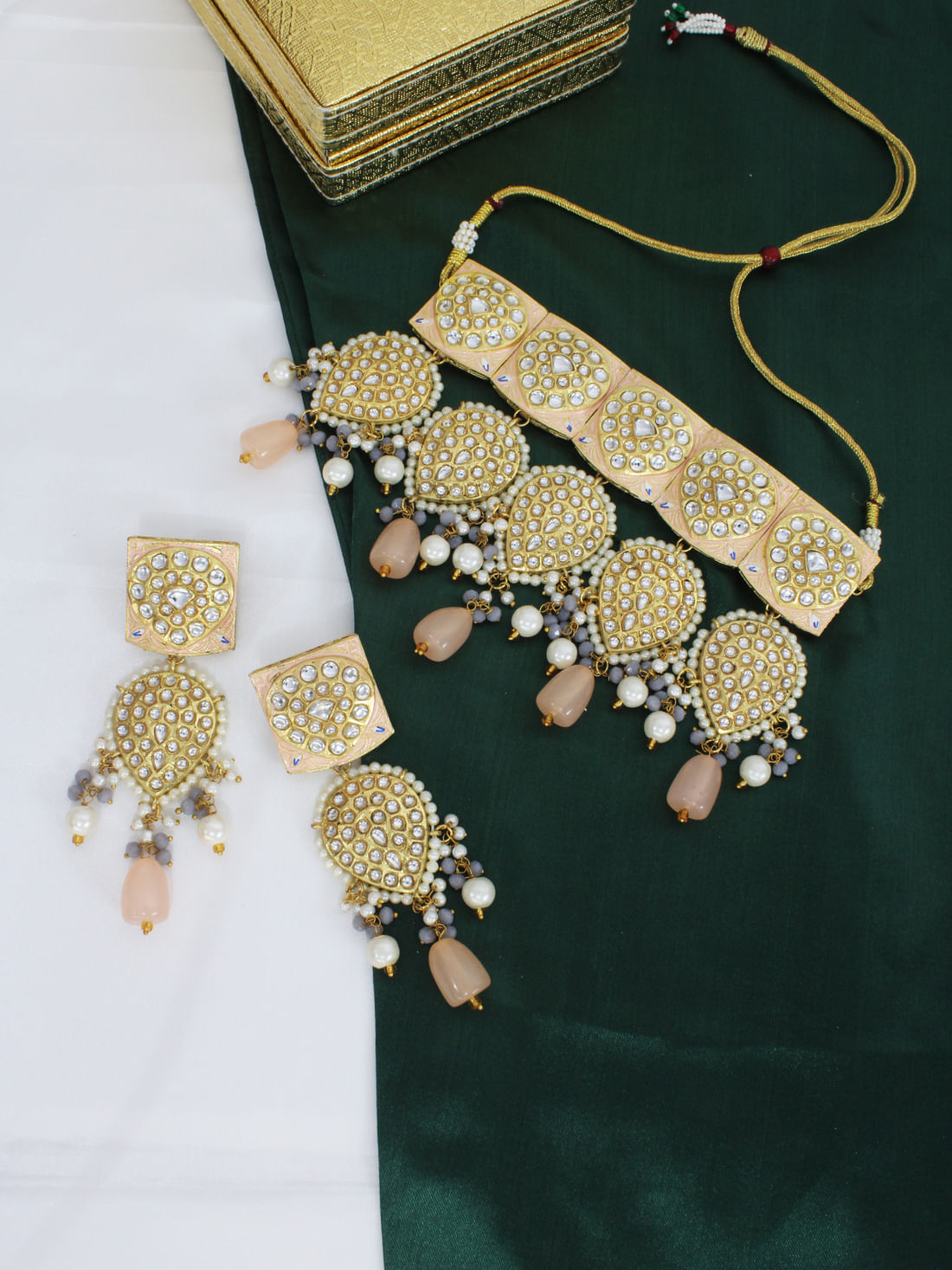 Peach  Color Kundan Choker Necklace Set