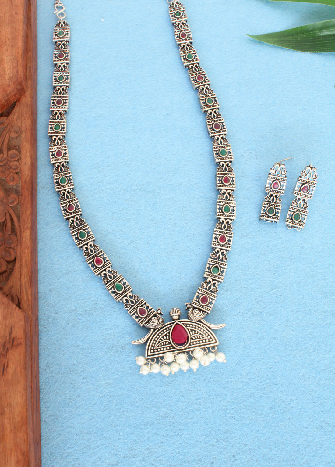Pink/Green Color Oxidised Necklace