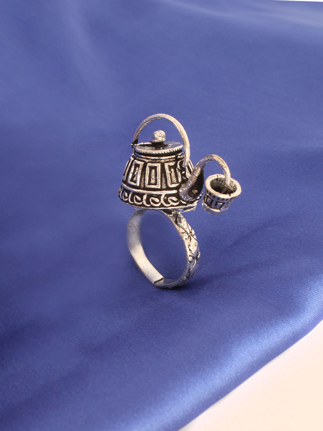 Silver Color Oxidised Ring